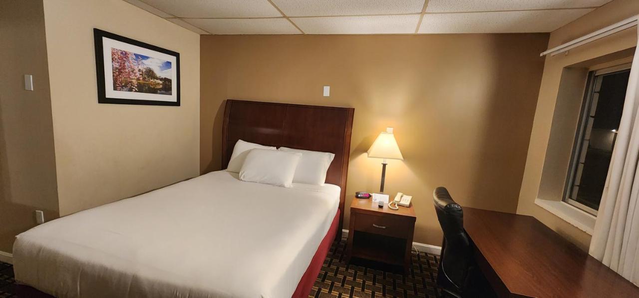 Ayer Nashoba Valley Inn & Suites المظهر الخارجي الصورة