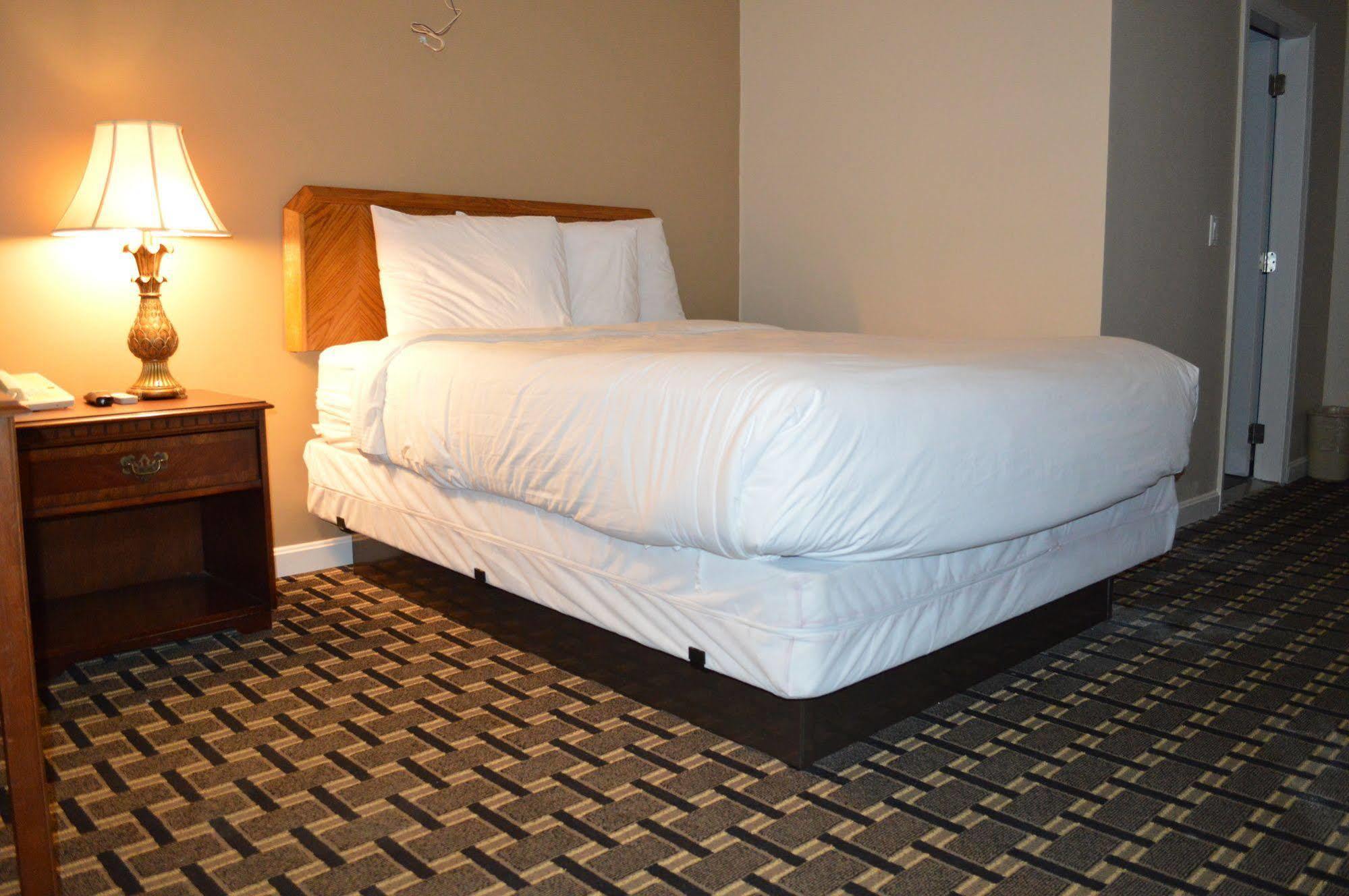 Ayer Nashoba Valley Inn & Suites المظهر الخارجي الصورة