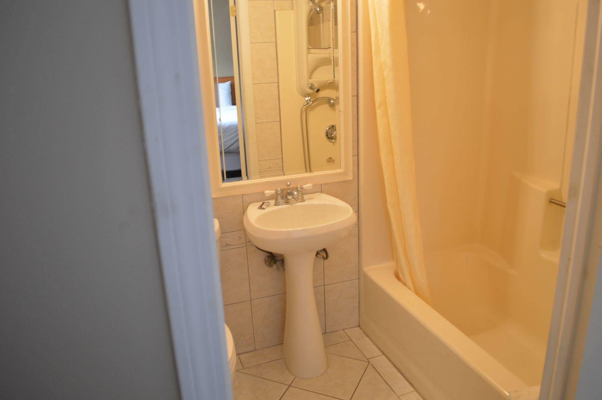 Ayer Nashoba Valley Inn & Suites المظهر الخارجي الصورة