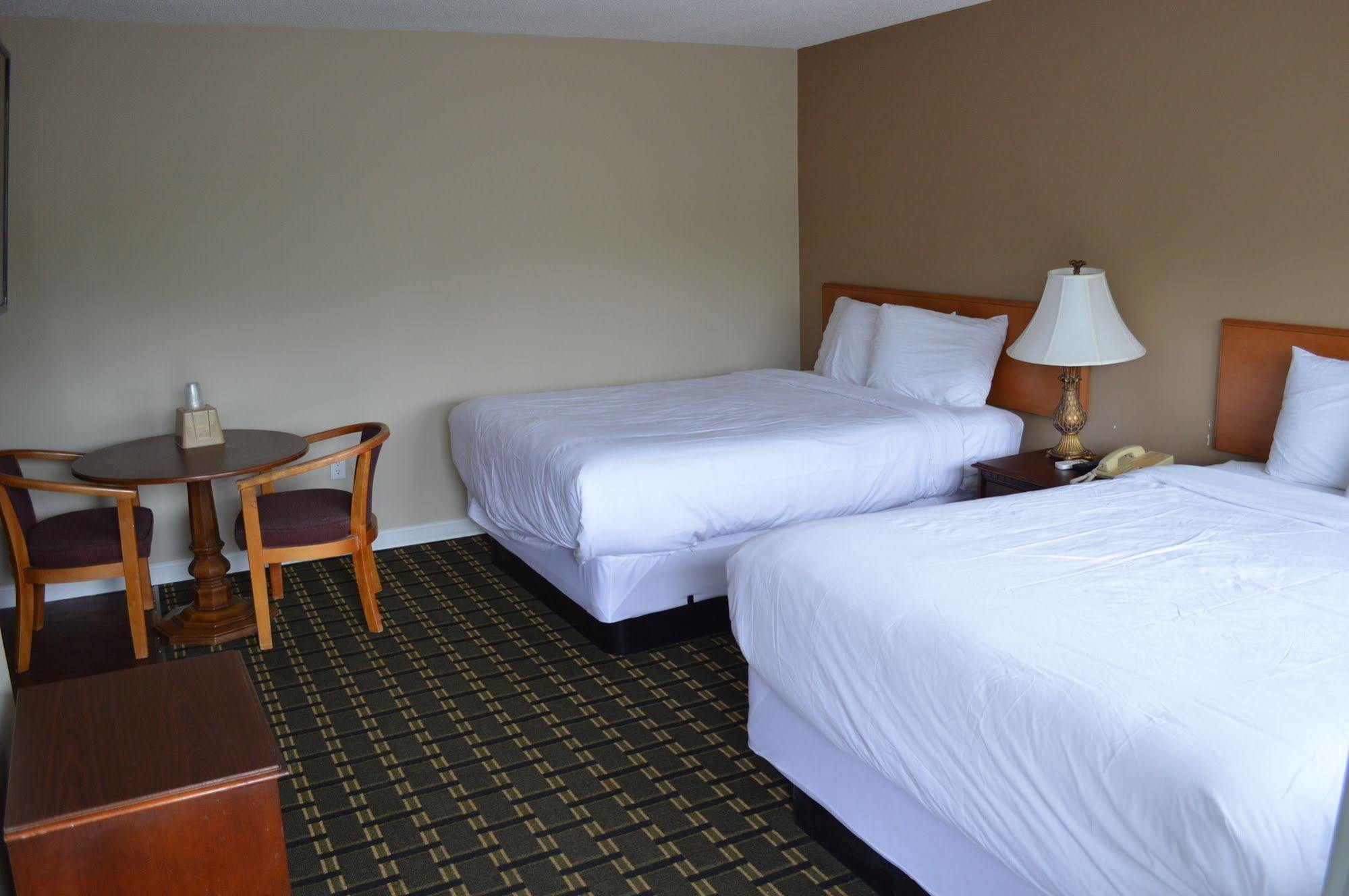 Ayer Nashoba Valley Inn & Suites المظهر الخارجي الصورة